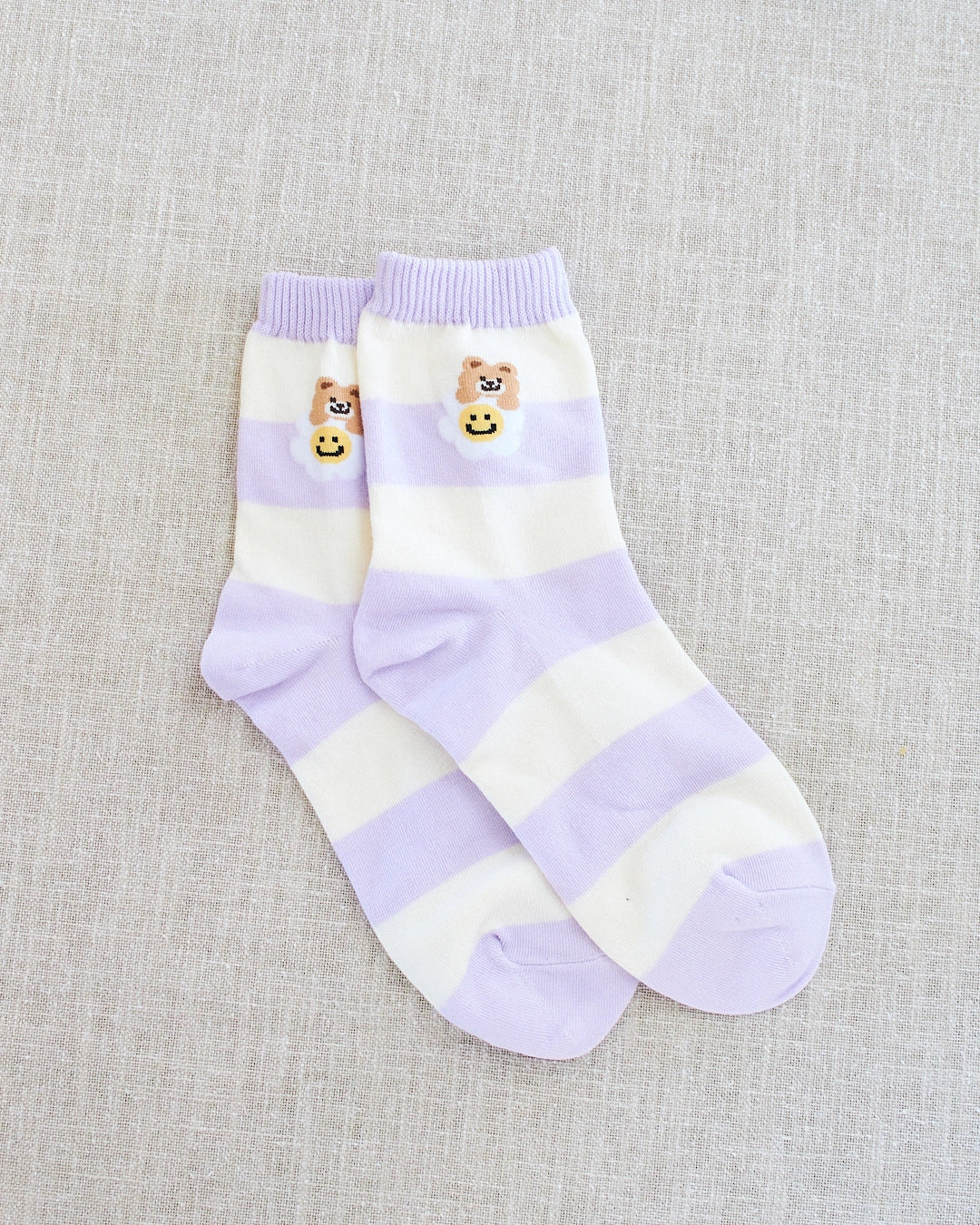 chaussettes rayées violet