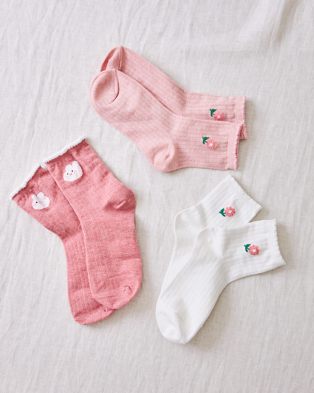 chaussettes coréennes roses